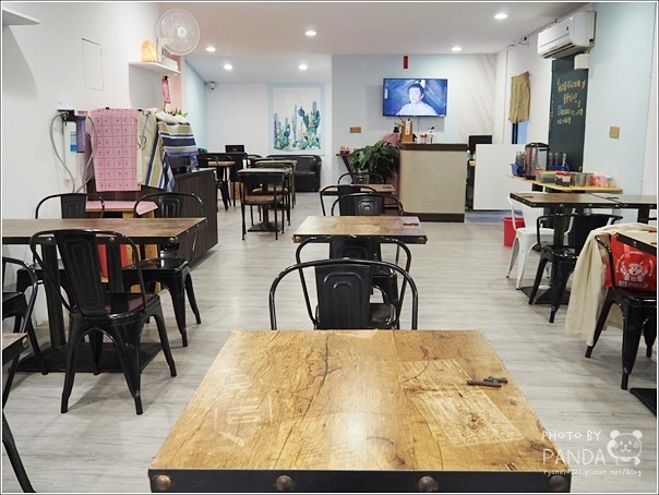 龍巢飯麵館 (2) 龍巢飯麵館 (2)