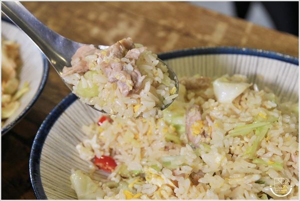 桃園龍巢炒飯館 (14).JPG