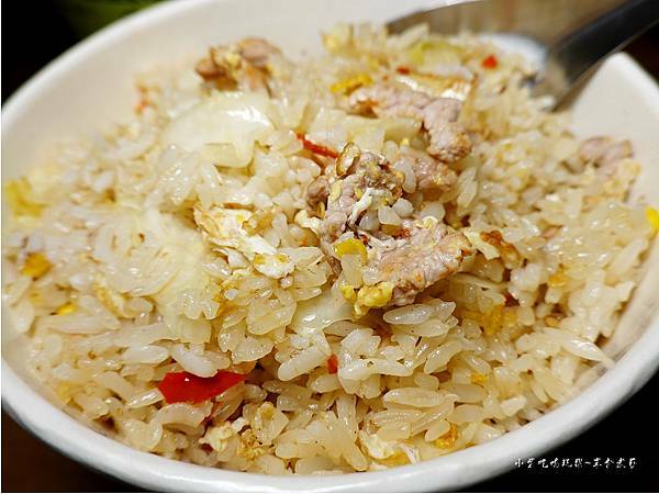 外帶紹興炒飯-2021龍巢飯麵館.jpg