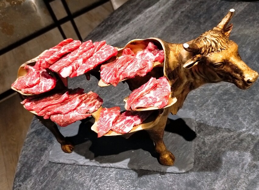 [分享] 大安9號鍋物。鐵板燒，母親節新品上市-蟲草花椰汁雞鍋物，是香江貴婦養顏美容的秘密，消暑更滋補養