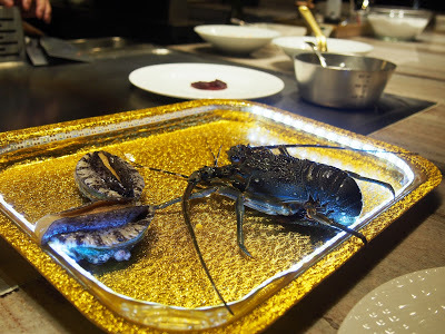 【大安美食】大安9號日式鍋物。鐵板燒│絕代雙膠湯、活龍蝦、九孔鮑魚、和牛、白玉田螺