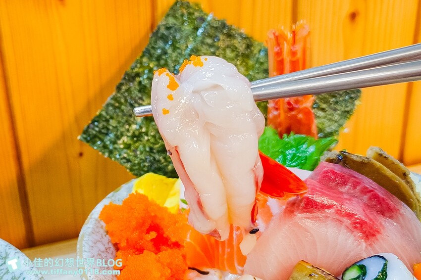 台北市松山區[台北美食]又一村刺身握壽司丼飯/50元就有整隻螃蟹的海鮮味噌湯/新鮮又好吃的民生社區美食推薦