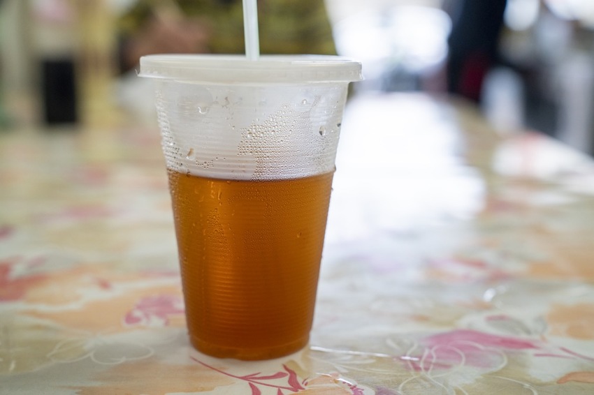 宜蘭美食 龍潭 廟口傳統臭豆腐｜宜蘭人帶路 外酥內軟臭豆腐，一份吃不夠！！ · 算命的說我很愛吃