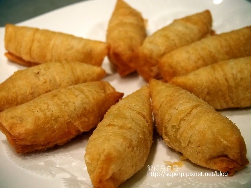 [餐廳食記]台北的喆園：不輸吉品的脆皮雞和流沙包