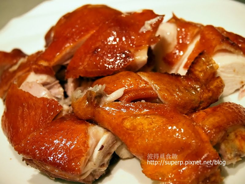 [餐廳食記]台北的喆園：不輸吉品的脆皮雞和流沙包