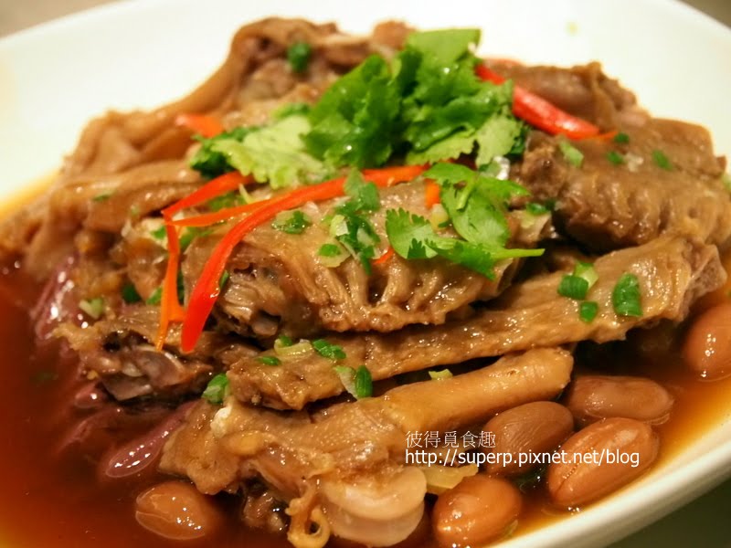 [餐廳食記]台北的喆園：不輸吉品的脆皮雞和流沙包