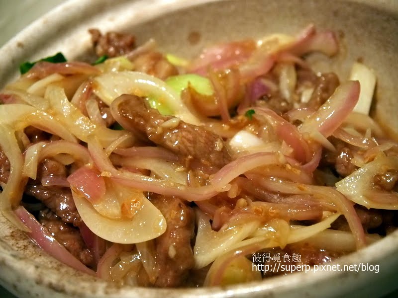 [餐廳食記]台北的喆園：不輸吉品的脆皮雞和流沙包