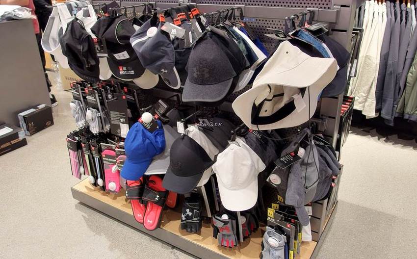 UA夏季特賣會│夏天來了趕快動起來!超多運動服飾鞋款每週一物1折起,OUTLET門市搶便宜趁現在 - 蘋果話日常