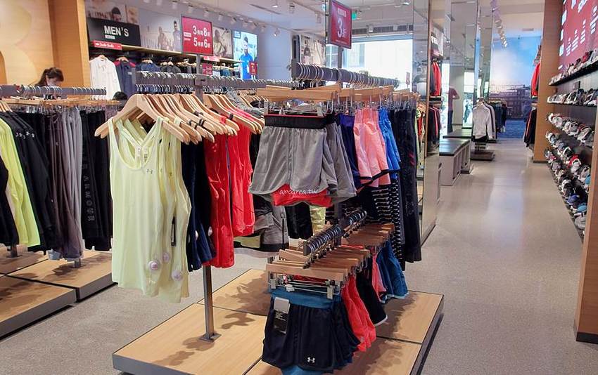 UA夏季特賣會│夏天來了趕快動起來!超多運動服飾鞋款每週一物1折起,OUTLET門市搶便宜趁現在 - 蘋果話日常