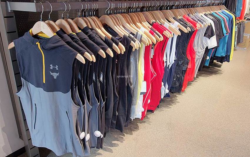 UA夏季特賣會│夏天來了趕快動起來!超多運動服飾鞋款每週一物1折起,OUTLET門市搶便宜趁現在 - 蘋果話日常