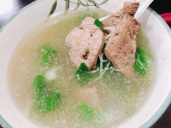 新北中和 < 大江麵館 > 滿滿番茄的番茄麵 , 中和美食小吃推一波 2018.11.22