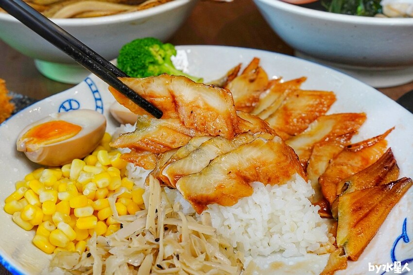 大里拉麵推薦 兆曜拉麵丼飯