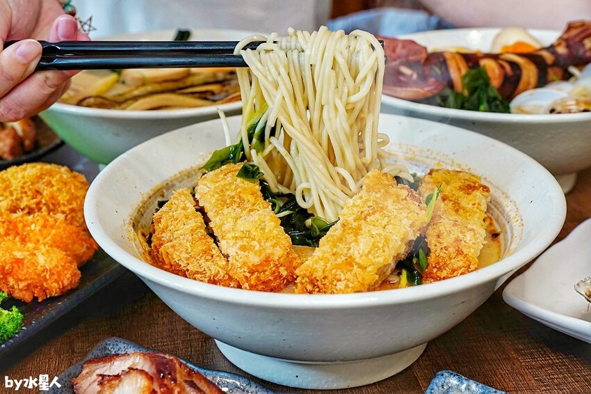 大里拉麵推薦 兆曜拉麵丼飯