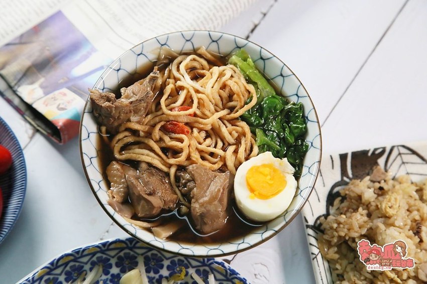 【台南伴手禮】台南百年製麵廠老店，台南最另類的道地伴手禮是它：食在福製麵 - 熱血玩台南。跳躍新世界