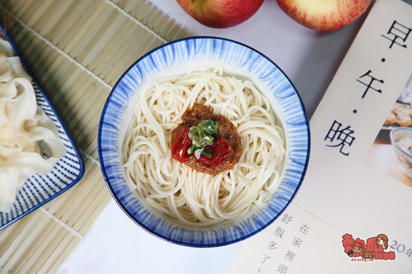 【台南伴手禮】台南百年製麵廠老店，台南最另類的道地伴手禮是它：食在福製麵 - 熱血玩台南。跳躍新世界