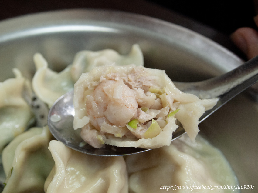 萬家手工水餃5-鮮蝦水餃.jpg