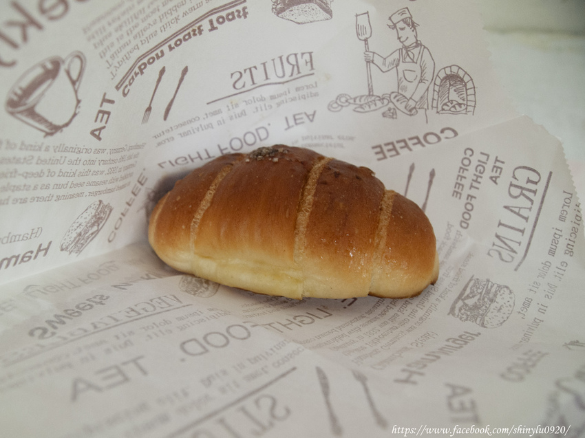 焙多芬現烤麵包鹽可頌14.jpg