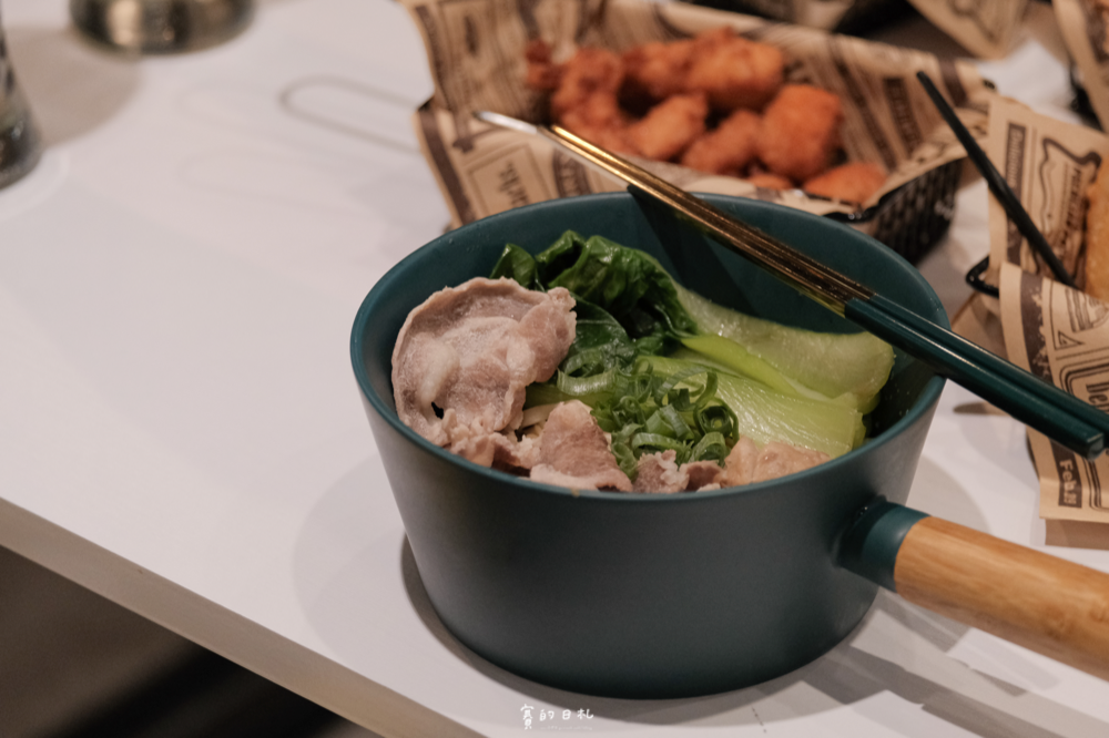 雞茶大隊 ThirsTea 台中西區美食 台中西區餐廳 台中炸雞 台中炸雞排 豆乳雞 賽的日札-13.png