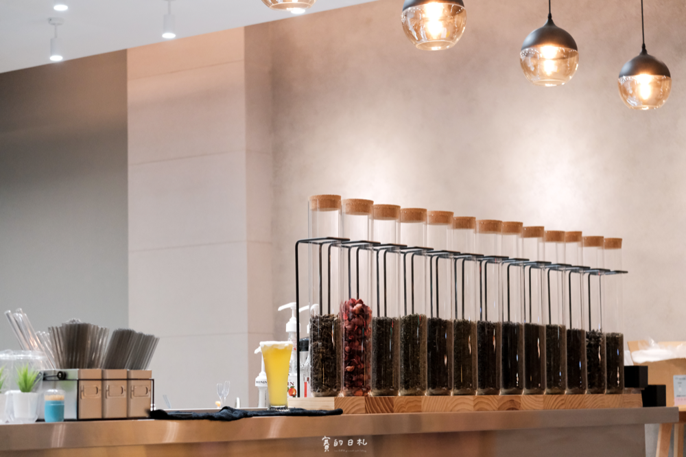 雞茶大隊 ThirsTea 台中西區美食 台中西區餐廳 台中炸雞 台中炸雞排 豆乳雞 賽的日札-2.png