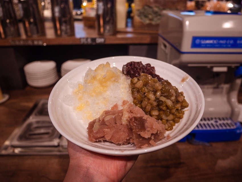 汐止美食火鍋推薦｜藝爐晏火鍋美術館。399元火鍋吃到飽｜在畫廊裡享用火鍋