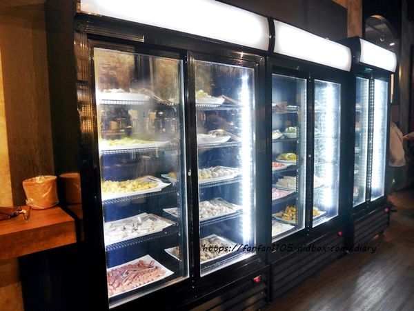 【汐止火鍋吃到飽】藝爐晏 藝廊火鍋店 $399吃到飽,享泰式冰淇淋、雞豬牛肉片、排骨酥、鹹酥雞、刨冰diy 無限供應 #汐止火鍋 #汐止美食 (2).JPG