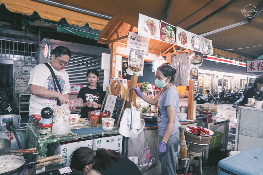 永安市場站附近紅到翻掉的道地Nims 泰式廚房担担泰正宗泰式料理 娘娘也瘋愛- 微笑娃生活旅行