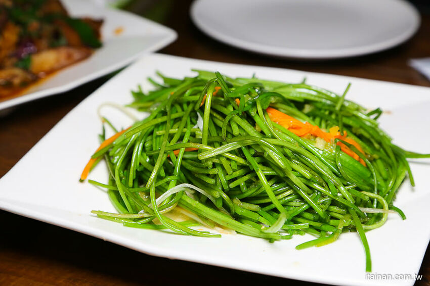 一秒飛峇里島吃泰國蝦『水明漾活蝦景觀餐廳』吃蝦蝦順便當網美!! - 台南好Food遊