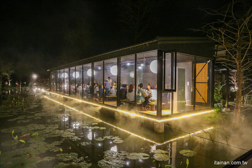 一秒飛峇里島吃泰國蝦『水明漾活蝦景觀餐廳』吃蝦蝦順便當網美!! - 台南好Food遊