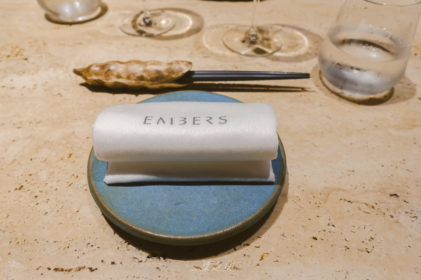 EMBERS,在城市裡觸摸森林,以料理詮釋屬於台灣的味道/台北仁愛路美食餐廳推薦