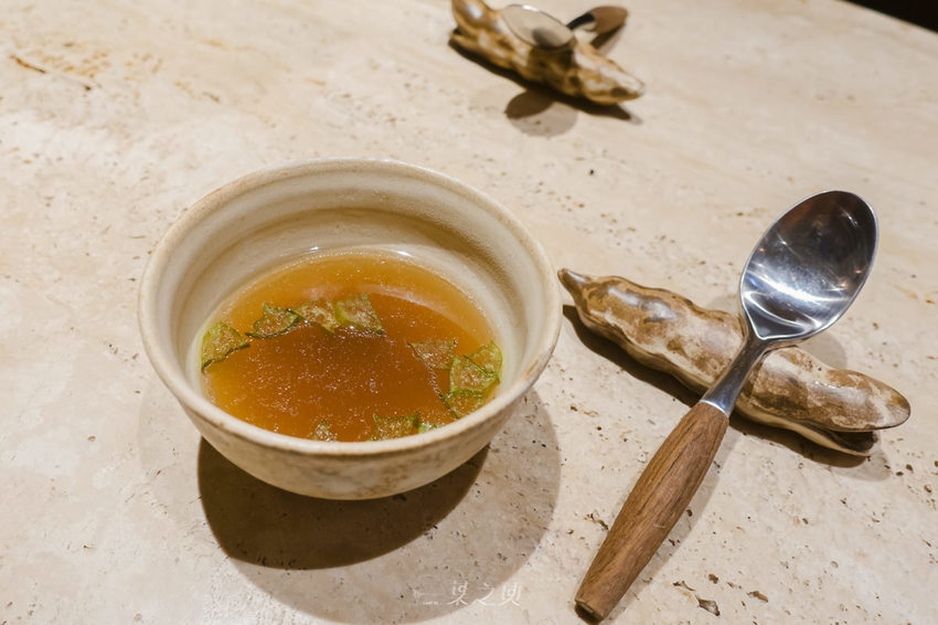 EMBERS,在城市裡觸摸森林,以料理詮釋屬於台灣的味道/台北仁愛路美食餐廳推薦