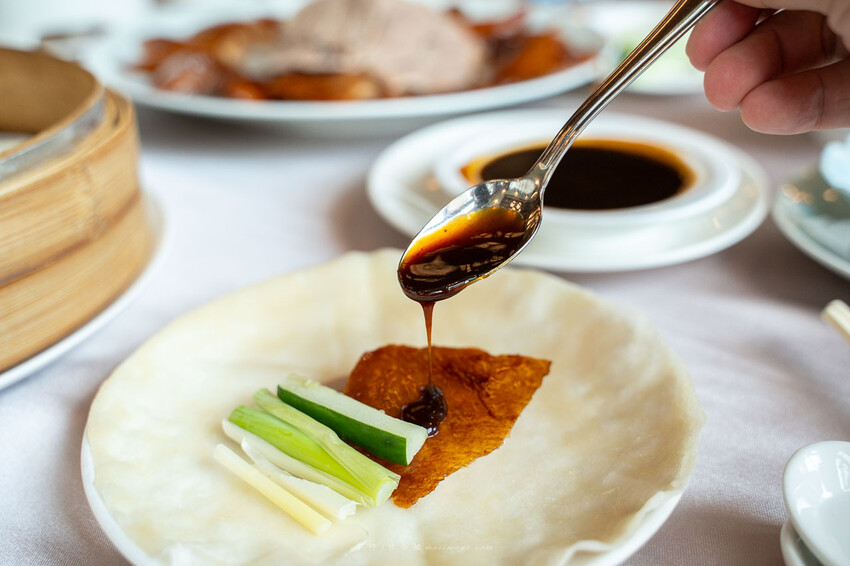 台北福華大飯店江南村｜一鴨三吃不稀奇，新推出掛爐櫻桃鴨一鴨六吃才是真功夫！父親節就訂這，烤鴨控不能錯