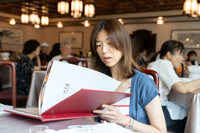 台北福華大飯店江南村｜一鴨三吃不稀奇，新推出掛爐櫻桃鴨一鴨六吃才是真功夫！父親節就訂這，烤鴨控不能錯