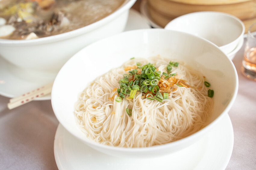 台北福華大飯店江南村｜一鴨三吃不稀奇，新推出掛爐櫻桃鴨一鴨六吃才是真功夫！父親節就訂這，烤鴨控不能錯