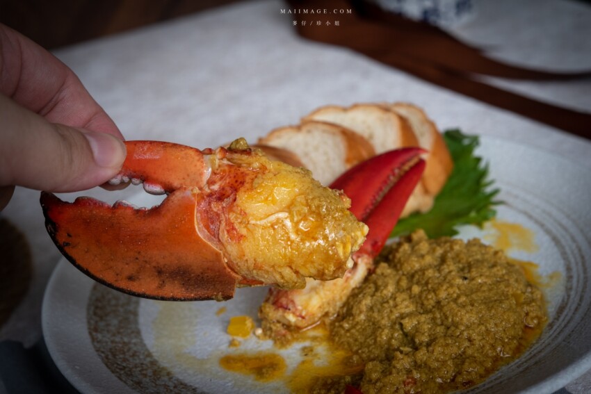 龍蝦三重奏~頂級龍蝦料理在家也可以輕鬆享受!台北福華飯店新推出外帶龍蝦套餐~外帶免下車直接提供得來速