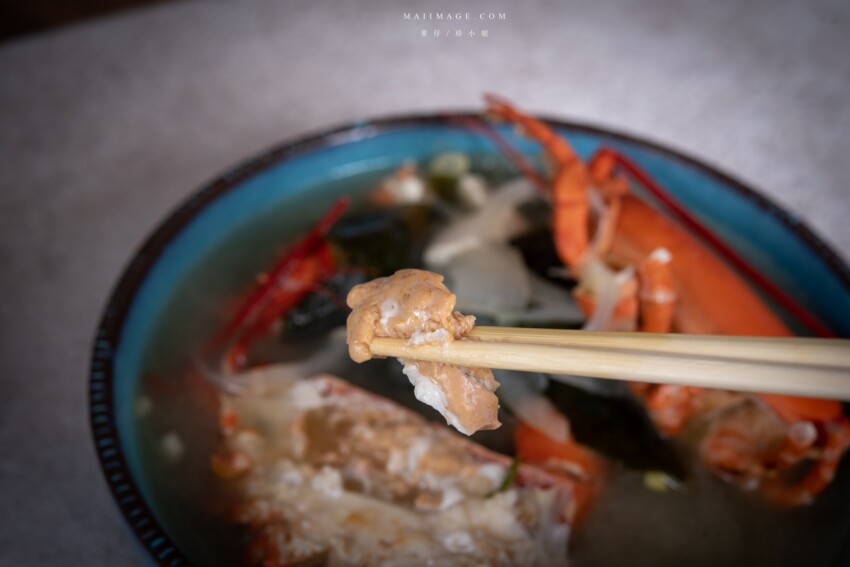 龍蝦三重奏~頂級龍蝦料理在家也可以輕鬆享受!台北福華飯店新推出外帶龍蝦套餐~外帶免下車直接提供得來速