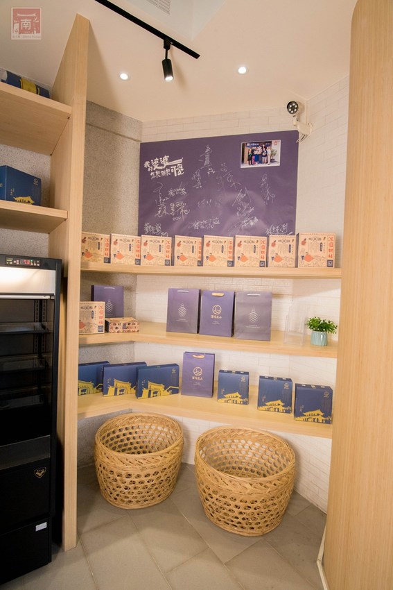 【台南美食】我的婆婆怎麼那麼可愛的〝深圓烘焙〞｜關廟在地食材鳳梨酥｜鳳梨吐司｜羅宋麵包｜台南最美的麵包店｜日本麵粉法國奶油搭配台南在地食材~深緣及水關廟店 - 南人幫