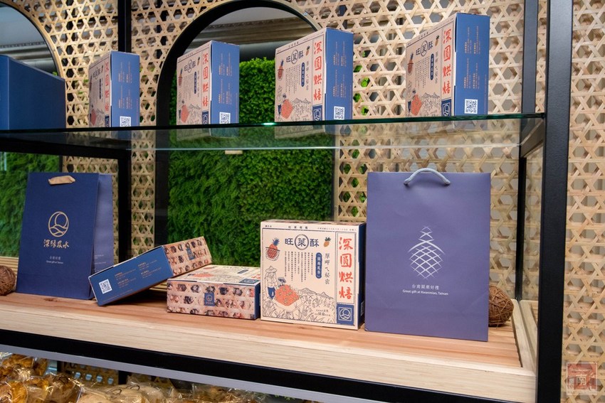 【台南美食】我的婆婆怎麼那麼可愛的〝深圓烘焙〞｜關廟在地食材鳳梨酥｜鳳梨吐司｜羅宋麵包｜台南最美的麵包店｜日本麵粉法國奶油搭配台南在地食材~深緣及水關廟店 - 南人幫