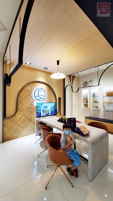 【台南美食】我的婆婆怎麼那麼可愛的〝深圓烘焙〞｜關廟在地食材鳳梨酥｜鳳梨吐司｜羅宋麵包｜台南最美的麵包店｜日本麵粉法國奶油搭配台南在地食材~深緣及水關廟店 - 南人幫