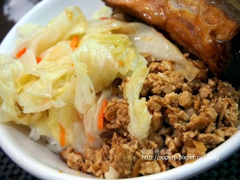 [小店食記]台北的焢大王：接近完美的焢肉和滷排骨