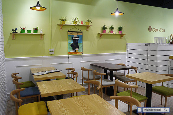 板橋早午餐【杯子貓小餐館&杯子蛋糕】萌系小餐館/板橋美食/板橋下午茶/新埔美食