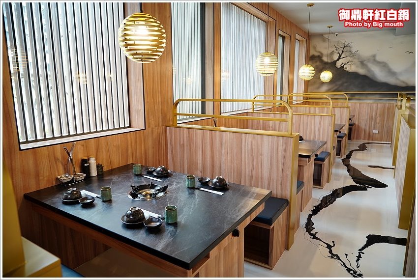 【桃園青埔美食】御鼎軒紅白鍋．自家熬煮湯頭、麻辣鍋!