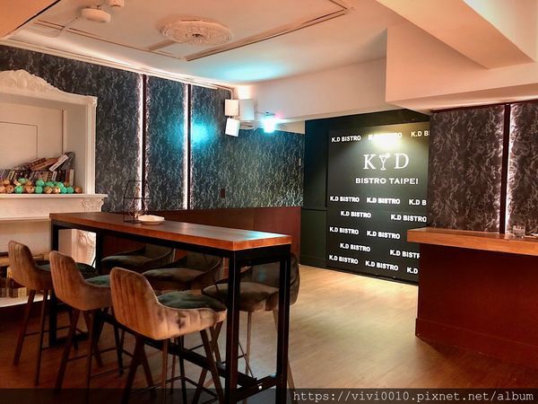 KD_200630_21.jpg KD_200630_21.jpg