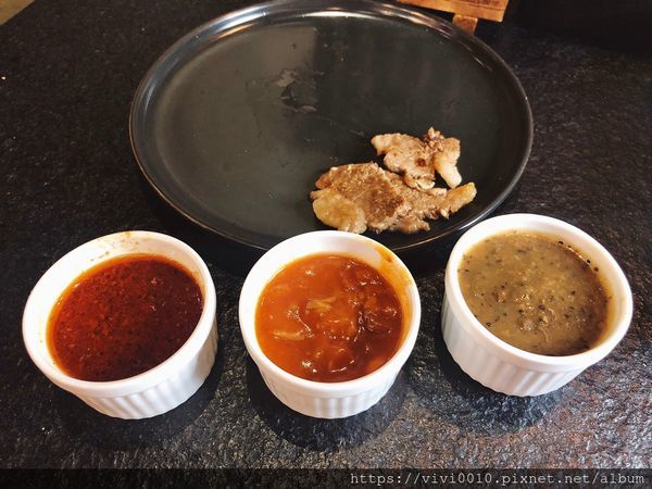 牛大大_200604_0013.jpg 牛大大_200604_0013.jpg