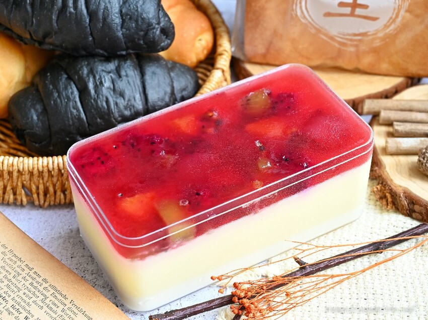 牛胖手作｜午茶甜點推薦，爆料芒果寶盒、水果寶盒午茶優惠組近5折，+39元再享5件人氣麵包，這麼優惠還不買爆！