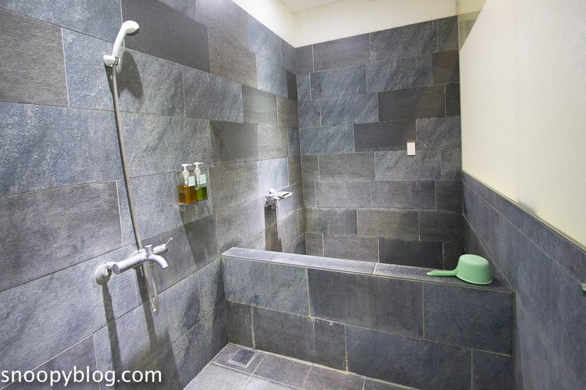 【礁溪親子住宿】艾玹爾飯店集團｜礁溪多愛溫泉會館～超可愛溜滑梯親子房、客房內有大湯池可享受美人湯，步行5分鐘就到湯圍溝公園