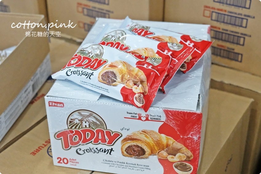 直擊進口零食直播千坪大倉庫！團購超夯商品疲老闆直播現場直接帶回家～ - 棉花糖的天空