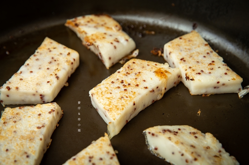 『飛高糕有機蘿蔔糕』網路團購超人氣五星級蘿蔔糕，無任何化學添加物吃得更安心｜宅配美食推薦