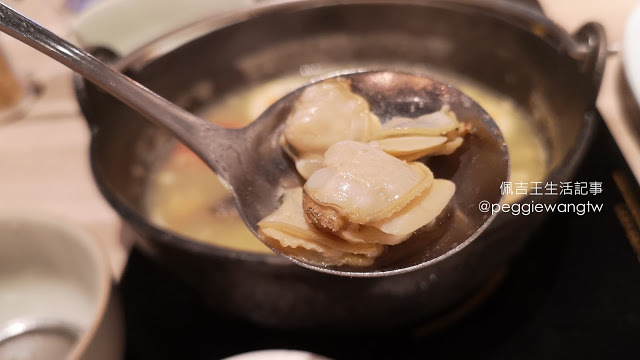 雞湯大叔信義店:網路超人氣火鍋店!平價實惠、五星級食材的白蘭地雞湯 為湯控而生的法式燒酒雞︱台北火鍋推薦、誠品信義美食