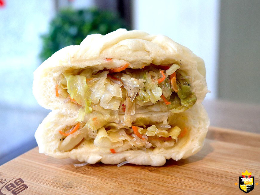 台南包子饅頭/保留古法竹蒸籠/在地飄香17年/手工擀製麵皮/當天備料現包現賣不賣隔餐/每日限量晚來吃不到/老饕私藏口袋名單