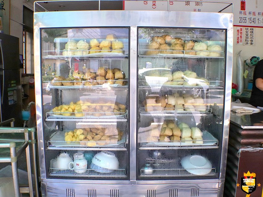 台南包子饅頭/保留古法竹蒸籠/在地飄香17年/手工擀製麵皮/當天備料現包現賣不賣隔餐/每日限量晚來吃不到/老饕私藏口袋名單